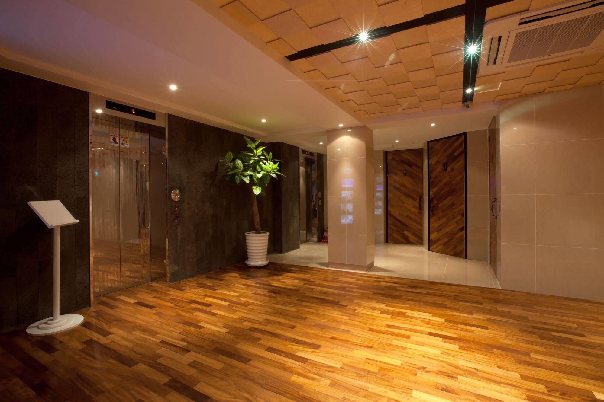 Mate Hotel Seoul Gimpo Dış mekan fotoğraf