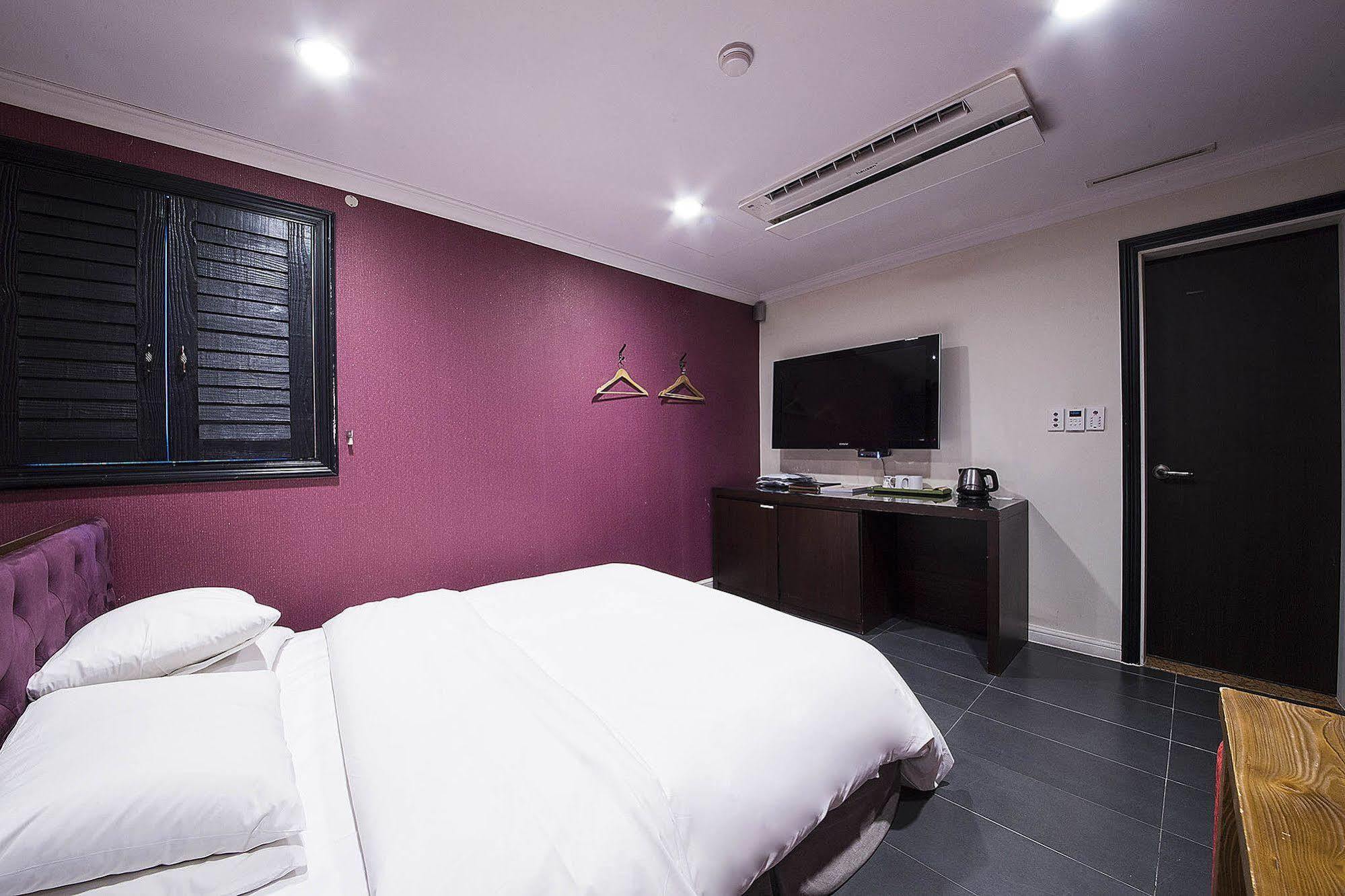 Mate Hotel Seoul Gimpo Dış mekan fotoğraf