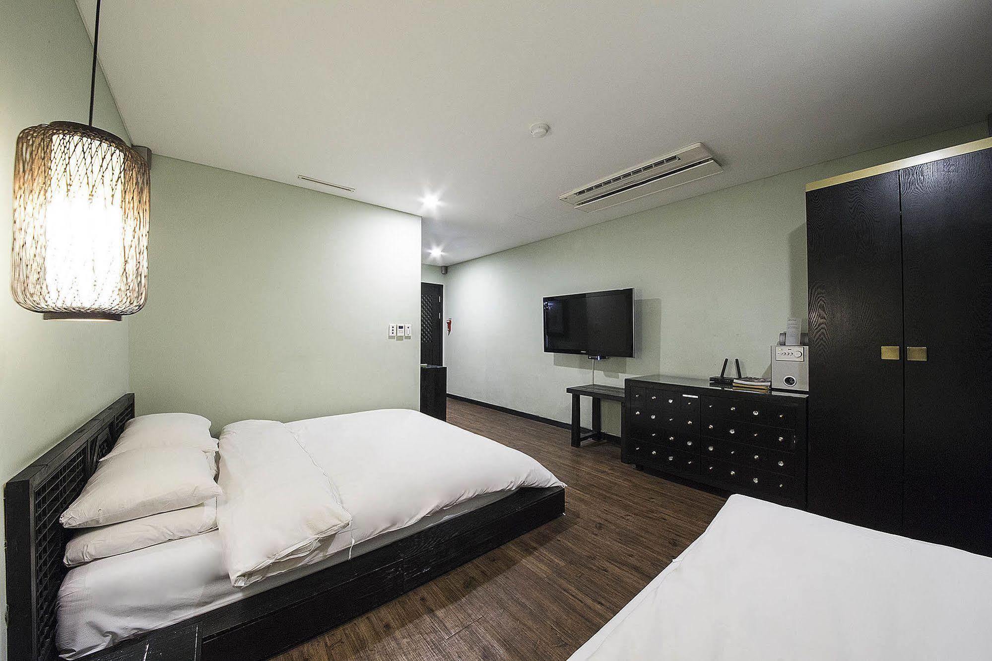 Mate Hotel Seoul Gimpo Dış mekan fotoğraf