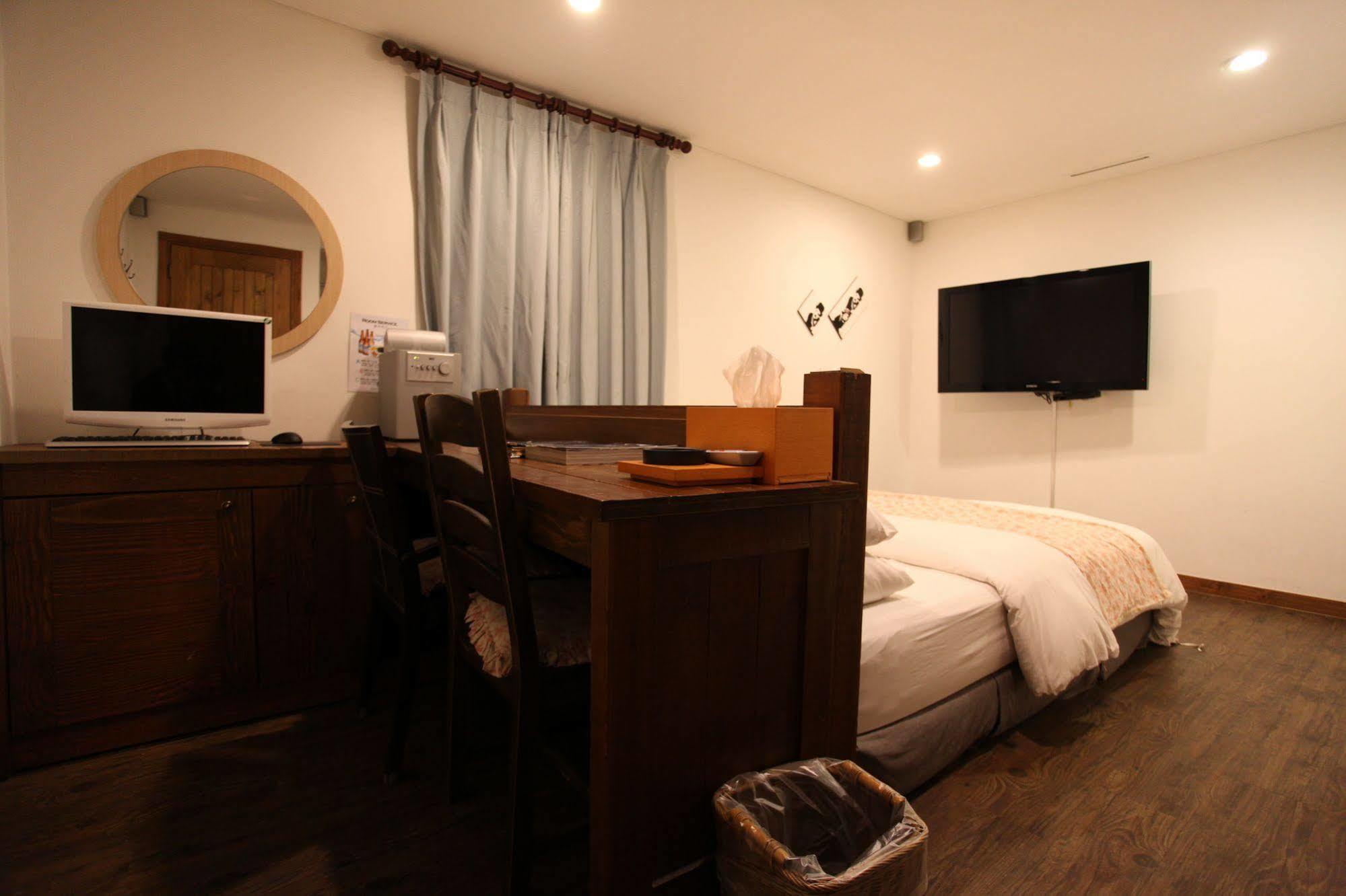 Mate Hotel Seoul Gimpo Dış mekan fotoğraf