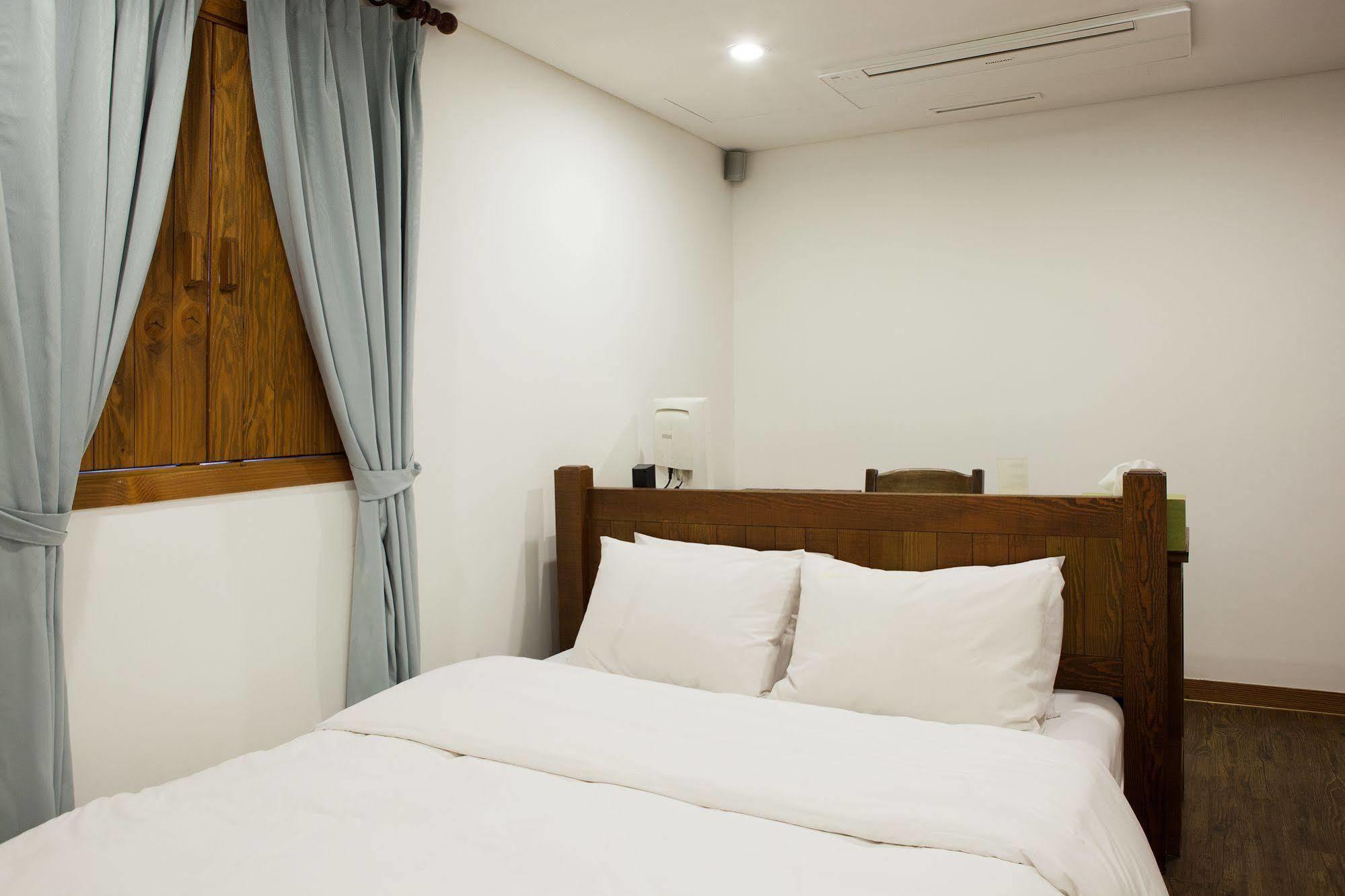 Mate Hotel Seoul Gimpo Dış mekan fotoğraf